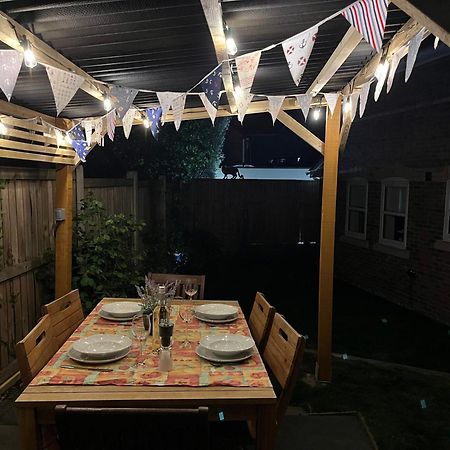Charlotte Cottage Пул Екстер'єр фото