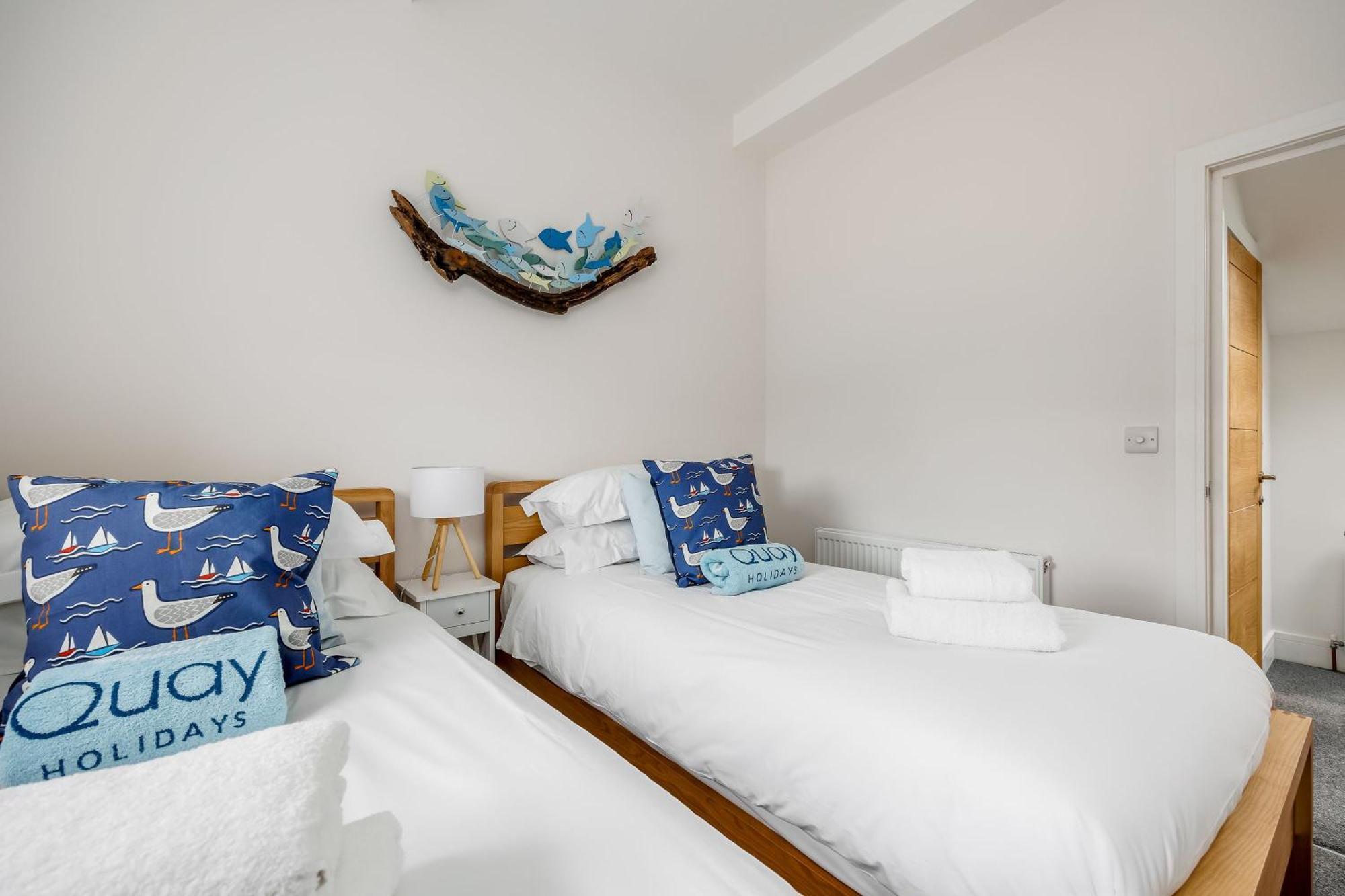 Charlotte Cottage Пул Екстер'єр фото